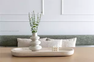 159 NE 6th St, Miami, FL 33132 - Photo 10