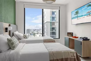 159 NE 6th St, Miami, FL 33132 - Photo 46