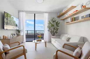 159 NE 6th St, Miami, FL 33132 - Photo 32