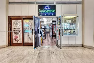 801 Brickell Bay Dr, Miami, FL 33131 - Photo 22