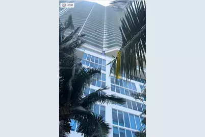 185 SW 7 St #1802, Miami, FL 33130 - Photo 1