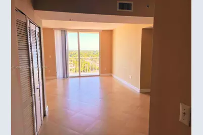 2425 SW 27th Ave #1004, Miami, FL 33145 - Photo 2