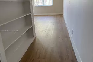 3245 NE 184th St, Aventura, FL 33160 - Photo 1