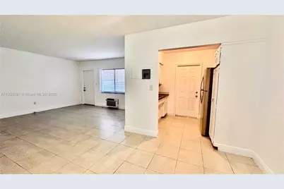1955 Normandy Dr #2, Miami Beach, FL 33141 - Photo 2