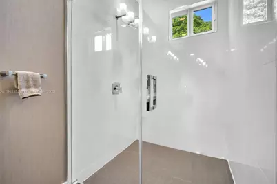 3167 SW 25th St #1, Miami, FL 33133 - Photo 32