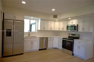 971 Fulton Ln NE, Palm Bay, FL 32905 - Photo 2