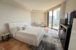 4000 Island Blvd, Aventura, FL 33160 - Photo 18