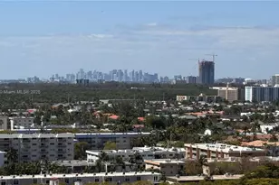 4000 Island Blvd, Aventura, FL 33160 - Photo 6