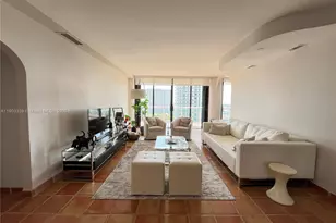 4000 Island Blvd, Aventura, FL 33160 - Photo 10