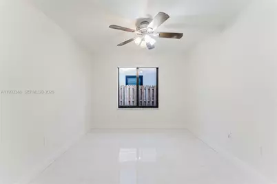 1235 NW 144th Ave, Pembroke Pines, FL 33028 - Photo 20