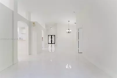 1235 NW 144th Ave, Pembroke Pines, FL 33028 - Photo 30