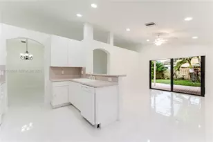 1235 NW 144th Ave, Pembroke Pines, FL 33028 - Photo 32