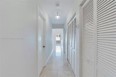 525 Ridgewood Rd, Key Biscayne, FL 33149 - Photo 12
