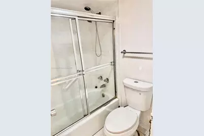 300 Bayview Dr #1903, Sunny Isles Beach, FL 33160 - Photo 8