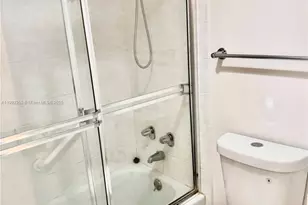 300 Bayview Dr, Sunny Isles Beach, FL 33160 - Photo 8