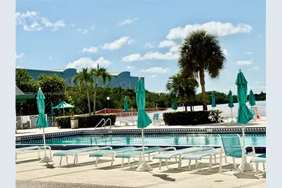 300 Bayview Dr #1903, Sunny Isles Beach, FL 33160 - Photo 22