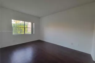 880 Cypress Park Way, Deerfield Beach, FL 33064 - Photo 8