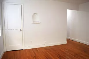 23 Phoenetia Ave, Coral Gables, FL 33134 - Photo 28