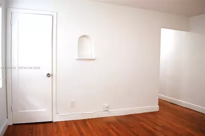 23 Phoenetia Ave #1, Coral Gables, FL 33134 - Photo 26