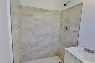 1955 Normandy Dr, Miami Beach, FL 33141 - Photo 8