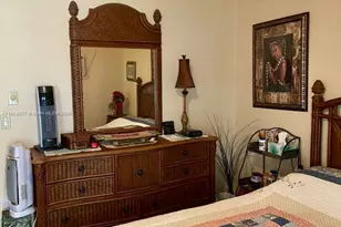 15610 NE 6th Ave, Miami, FL 33162 - Photo 12