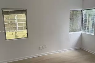 1027 Euclid Ave, Miami Beach, FL 33139 - Photo 8