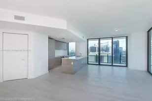 1300 S Miami Ave, Miami, FL 33130 - Photo 6