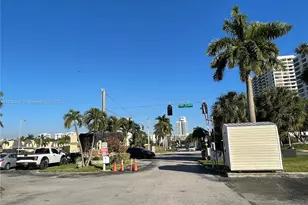 701 Three Islands Boulevard, Hallandale Beach, FL 33009 - Photo 48