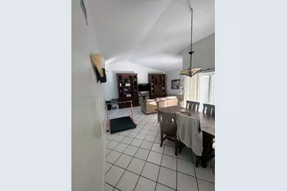 10331 SW 135th Ct, Miami, FL 33186 - Photo 14