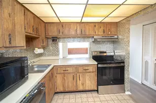 1891 SW 81st Ave, North Lauderdale, FL 33068 - Photo 14