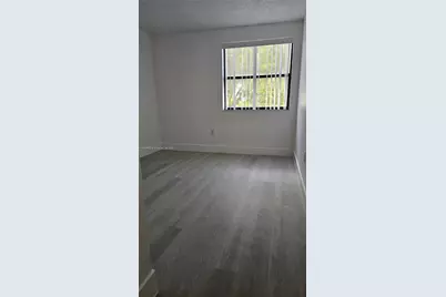 10229 NW 9th Street Cir #202, Miami, FL 33172 - Photo 12