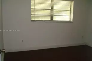 18230 Mediterranean Bl, Hialeah, FL 33015 - Photo 8