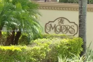 18230 Mediterranean Bl, Hialeah, FL 33015 - Photo 12