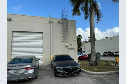 6390 NW 97th Ave #10, Doral, FL 33178 - Photo 2