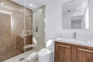 524 NE 65th St, Miami, FL 33138 - Photo 16