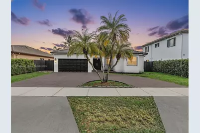 16691 NW 89th Pl, Miami Lakes, FL 33018 - Photo 1