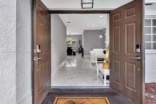 16691 NW 89th Pl, Miami Lakes, FL 33018 - Photo 4