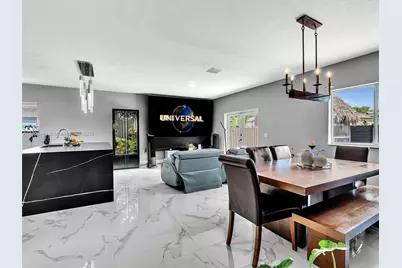 16691 NW 89th Pl, Miami Lakes, FL 33018 - Photo 8