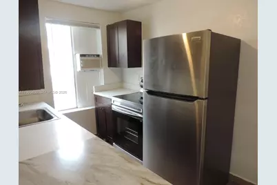 1843 NW 19th St #1, Miami, FL 33125 - Photo 2