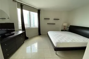 325 S Biscayne Blvd, Miami, FL 33131 - Photo 12