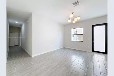 410 NW 41st St #410, Oakland Park, FL 33309 - Photo 8