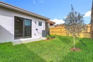 410 NW 41st St, Oakland Park, FL 33309 - Photo 40