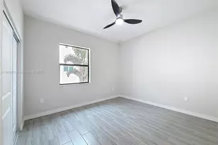 410 NW 41st St, Oakland Park, FL 33309 - Photo 24