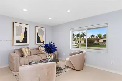 2670 SW 119th Ct, Miami, FL 33175 - Photo 8