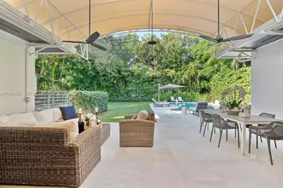 641 Island Rd, Miami, FL 33137 - Photo 2