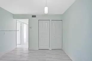 10725 Cleary Blvd, Plantation, FL 33324 - Photo 8