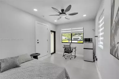 6021 SW 19th St, Miami, FL 33155 - Photo 16
