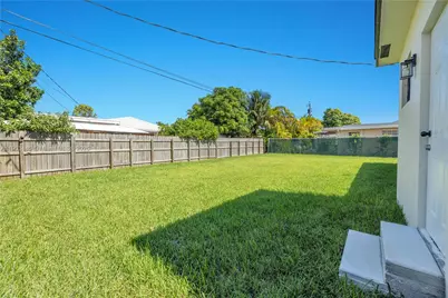 6021 SW 19th St, Miami, FL 33155 - Photo 20