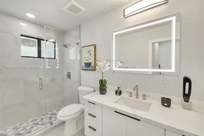 6021 SW 19th St, Miami, FL 33155 - Photo 4