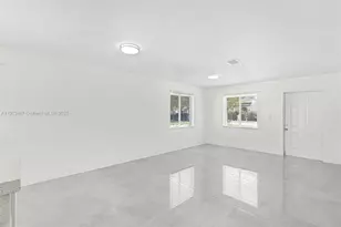 933 NW 50th St, Miami, FL 33127 - Photo 10